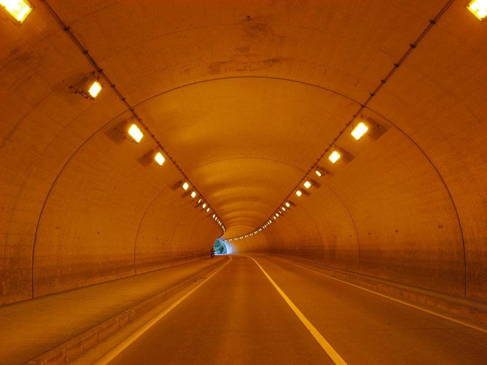 屋外電気設備工事