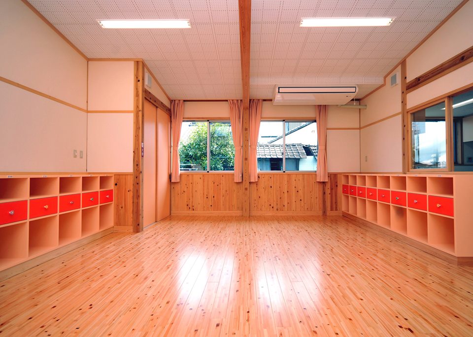 屋内  屋外工事